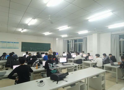 成圖大賽培訓助力學生成長，高等教育培訓展現新活力